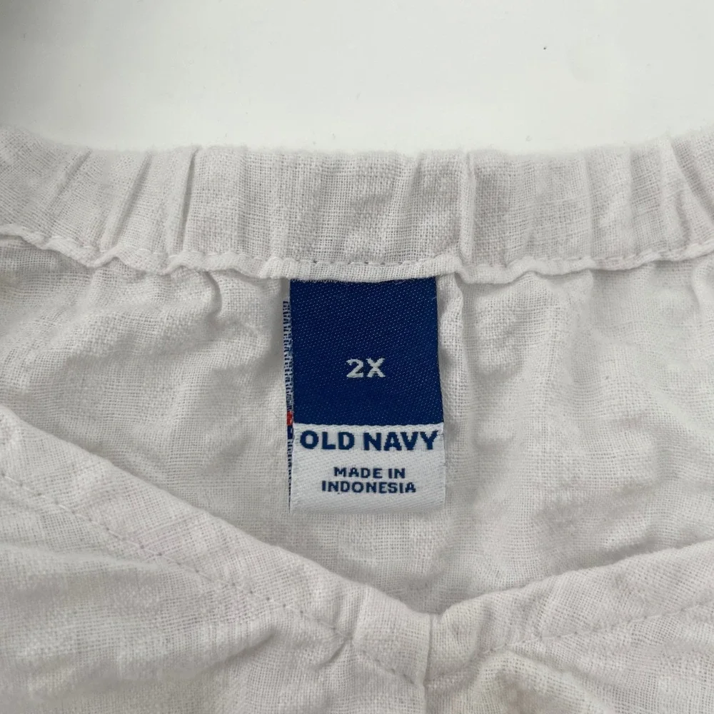 Old Navy Tiered Empire Top Women 2X White Seersucker Puff Sleeve V-Neck Blouse